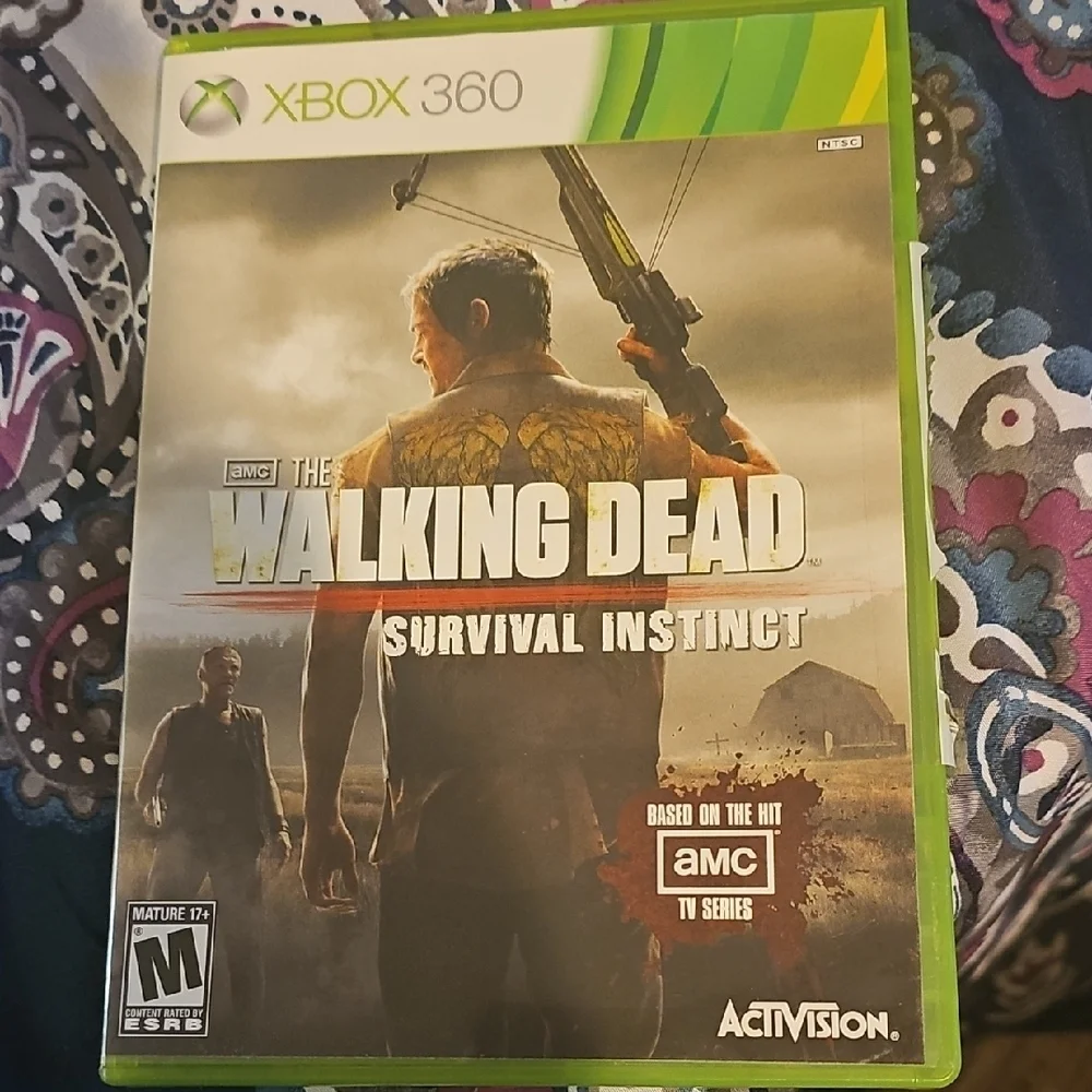 The Walking Dead: Survival Instinct for Xbox 360 - Green Case